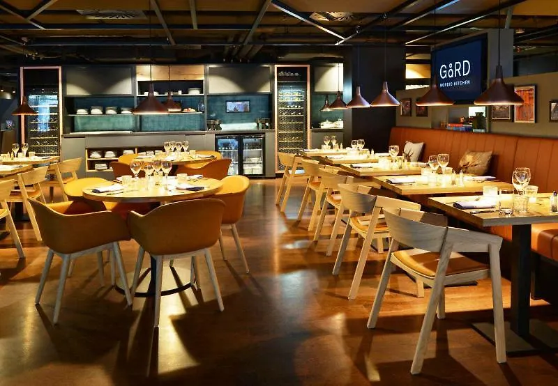 מלון Courtyard By Marriott Brussels Eu 4*,