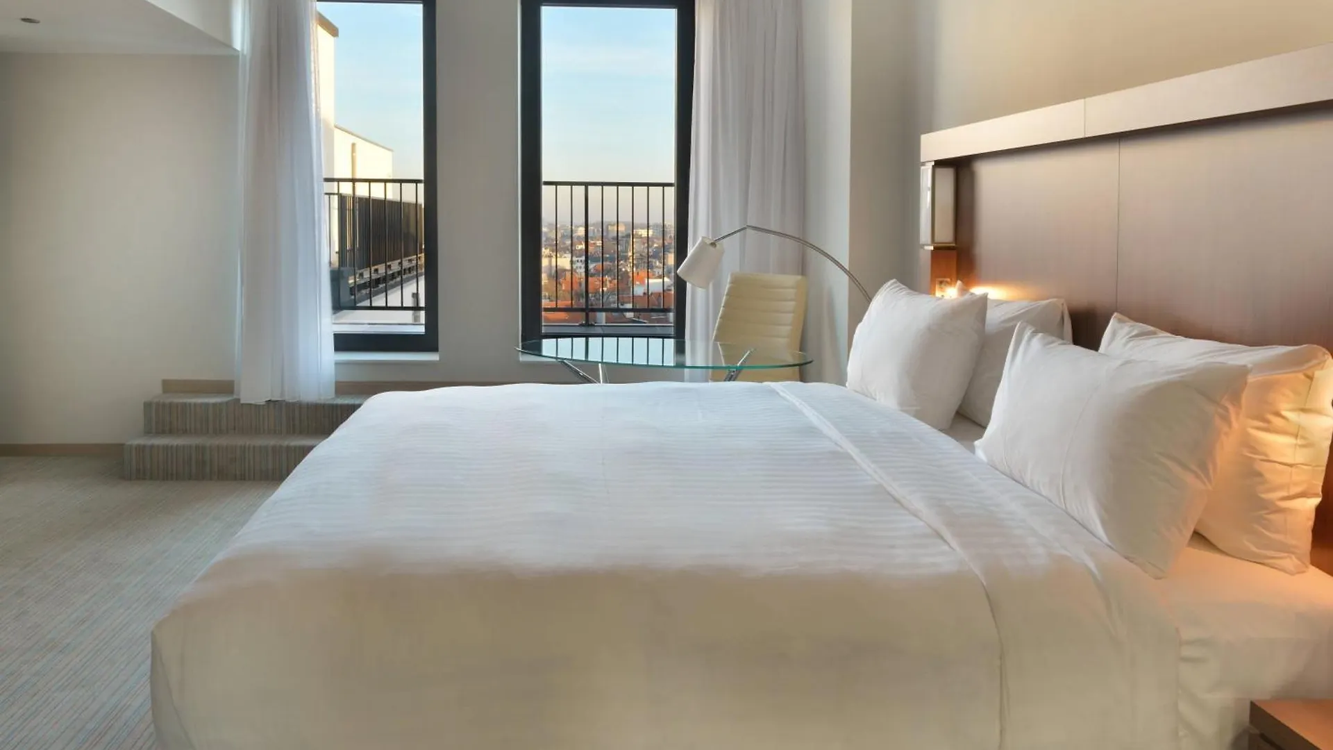 מלון Courtyard By Marriott Brussels Eu